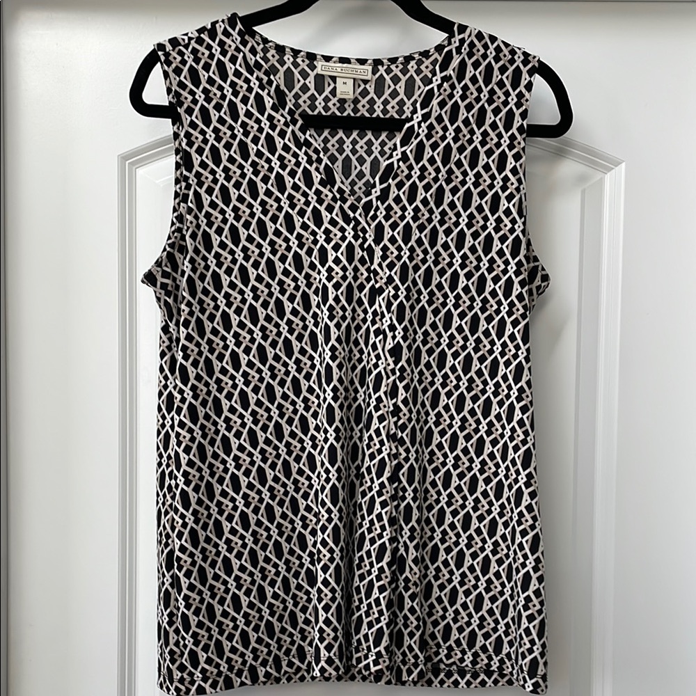 Black and White Patterned Sleeveless Top